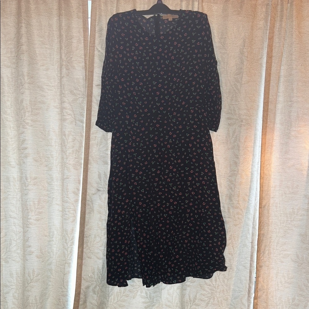 Chic Black Floral Long Sleeve Dress